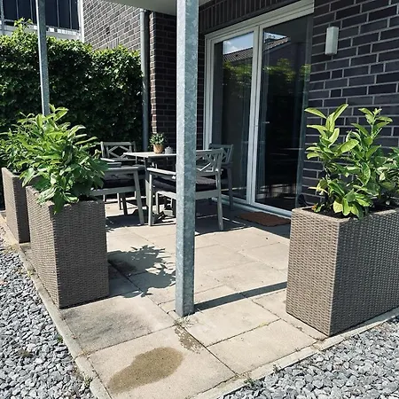 Am Ring - Mit Terrasse